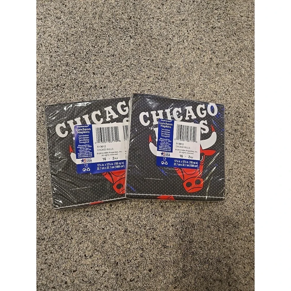 NBA Chicago Bulls Paper Napkins Party Supplies 2pkgs of 16ct 2-Ply Total 32pcs